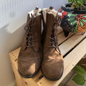TOMS Shearling Boots
